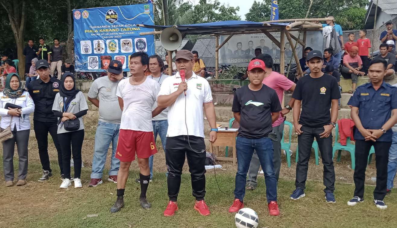 Turnamen Sepak Bola Antar RW
