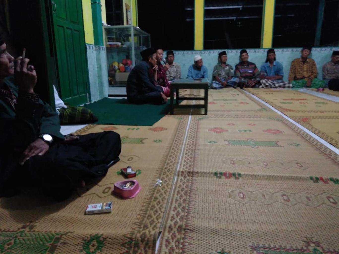 Pengajian Akbar di Lapangan Badean